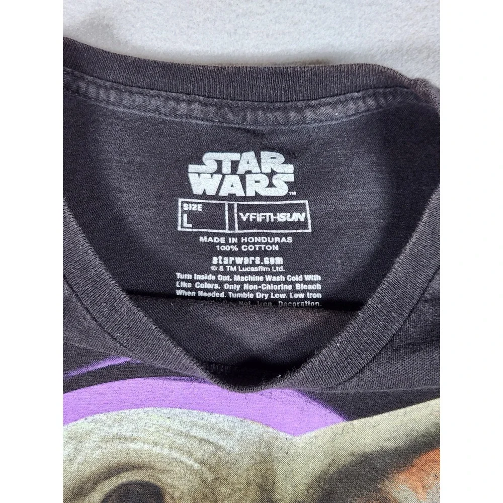 Star Wars The Mandalorian YODA Graphic T-Shirt Black L, Short Sleeve